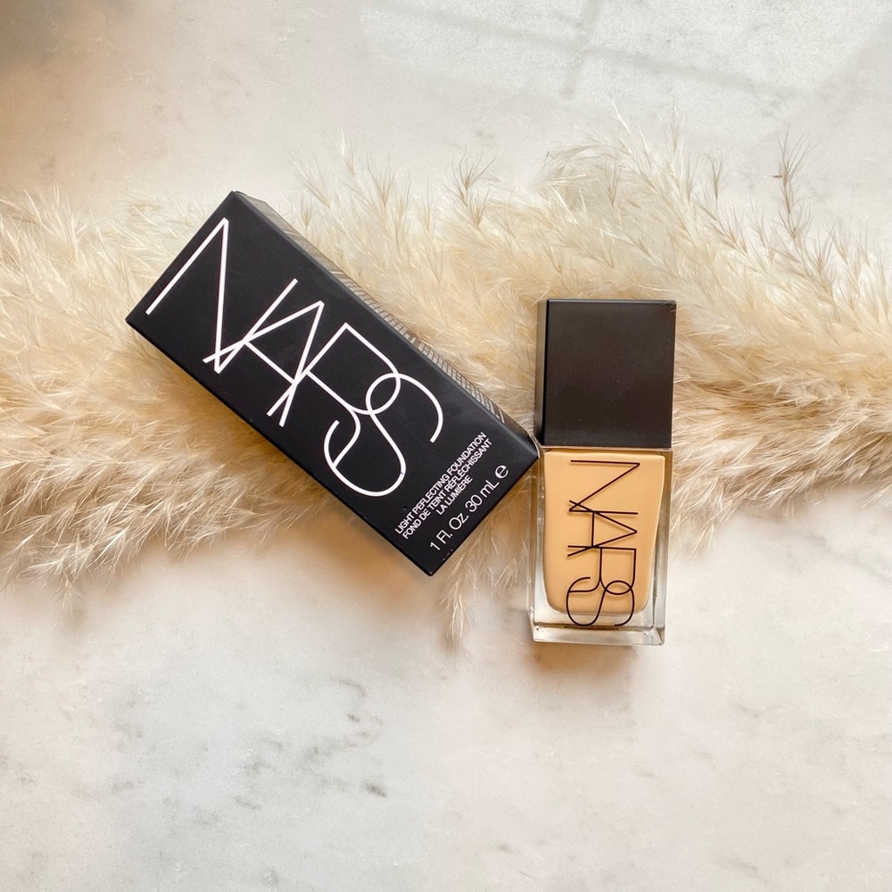 NARS All Day Luminous Weightless Foundation Medium 3 Stromboli 1 oz 30mL